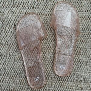 NWOT Sparkly Pink Jelly Sandals Size 11.5 – Y2K Barbiecore Slide Shoes
